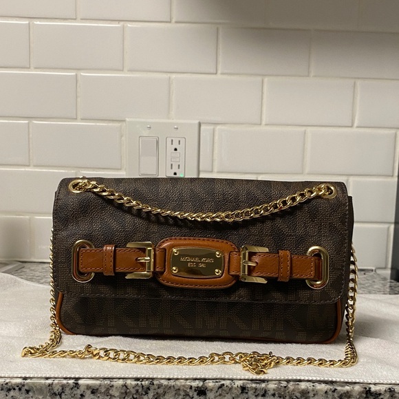 Michael Kors Brown and Gold Chain Shoulder Bag - Picture 1 of 12